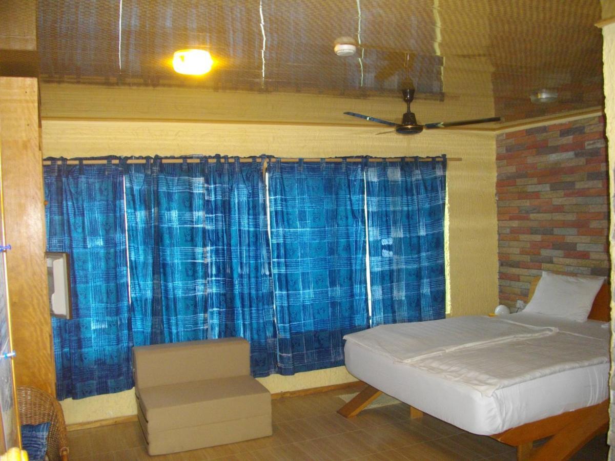 Biriwa Beach Hotel Cameră foto